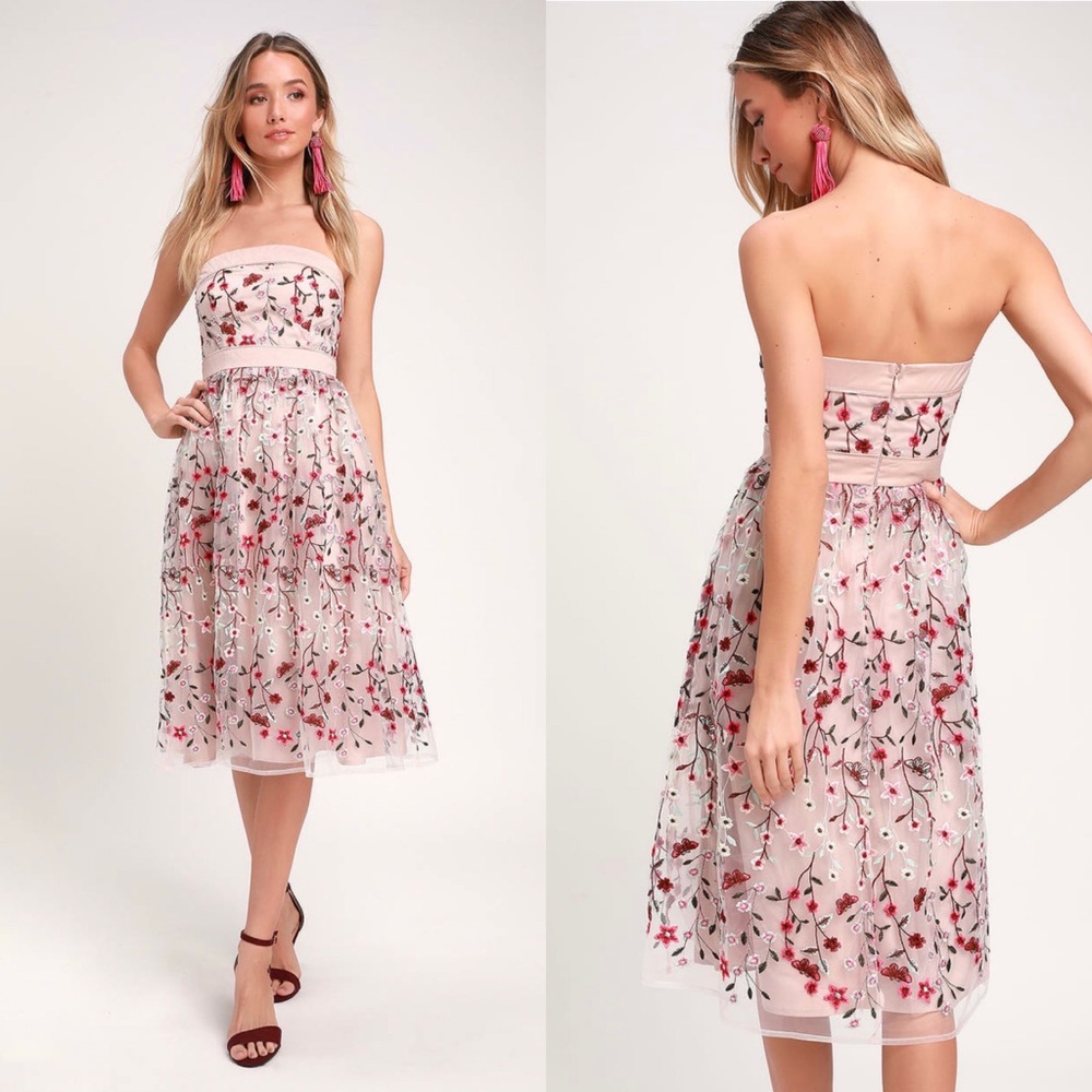 ✨TAUPE FLORAL EMBROIDERED STRAPLESS MIDI DRESS - Picture 2 of 5